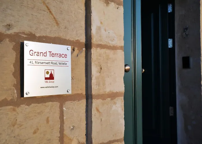 Apartment Grand Terrace 5 By Vallettastay